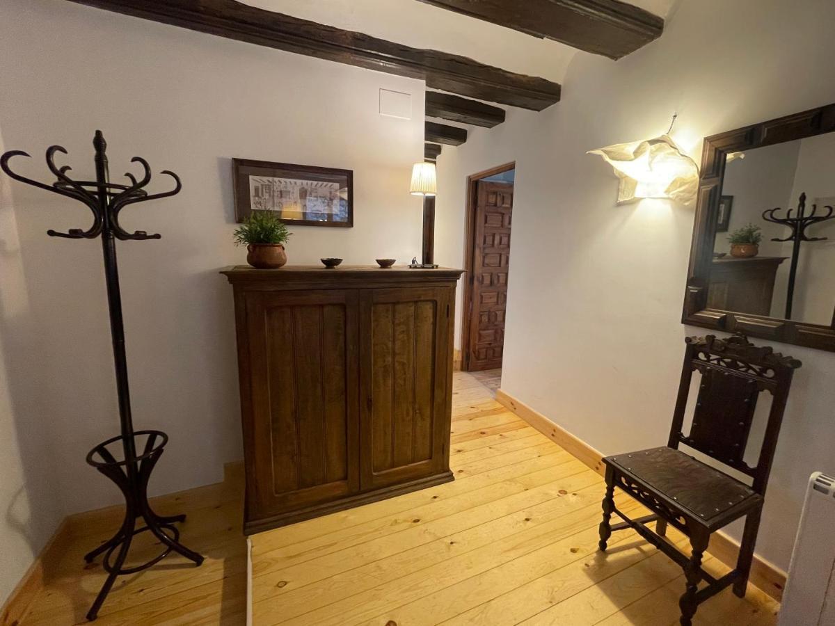 A04 - Apartamento Foc - Casa Mingot - Villmor Anciles Exteriér fotografie