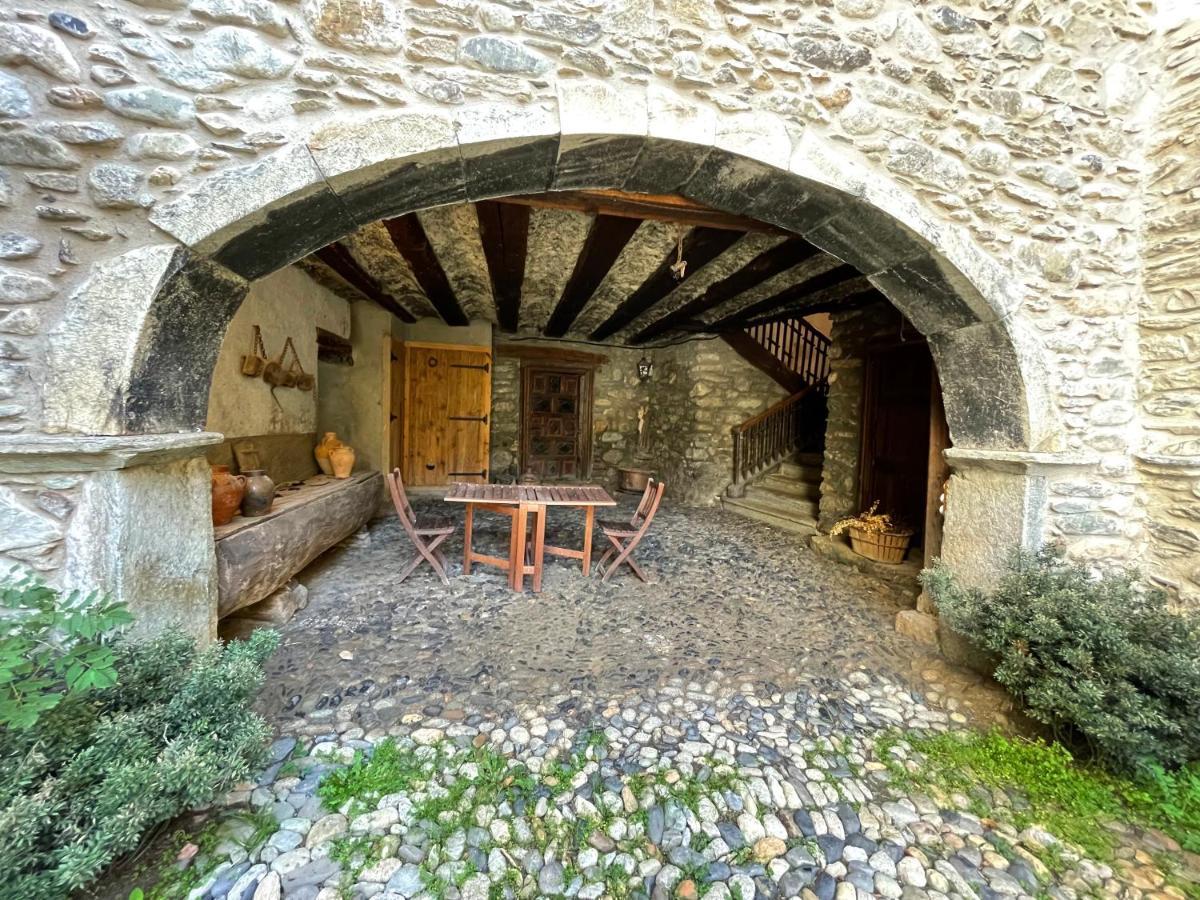 A04 - Apartamento Foc - Casa Mingot - Villmor Anciles Exteriér fotografie